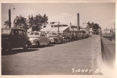 ferry lineup beacon with hotel before 1950 fire